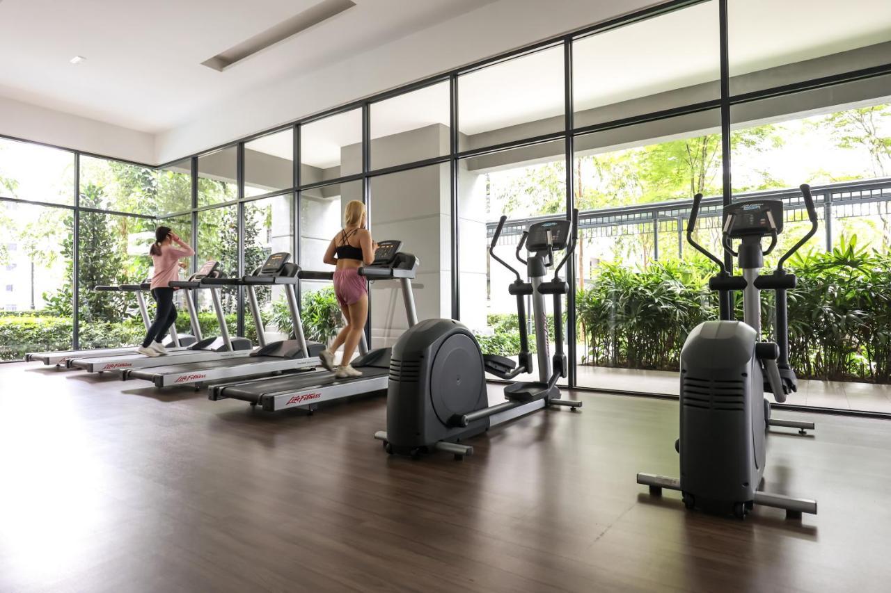 Peaceful Studio W Pool For 3 Pax - Seri Kembangan Zewnętrze zdjęcie